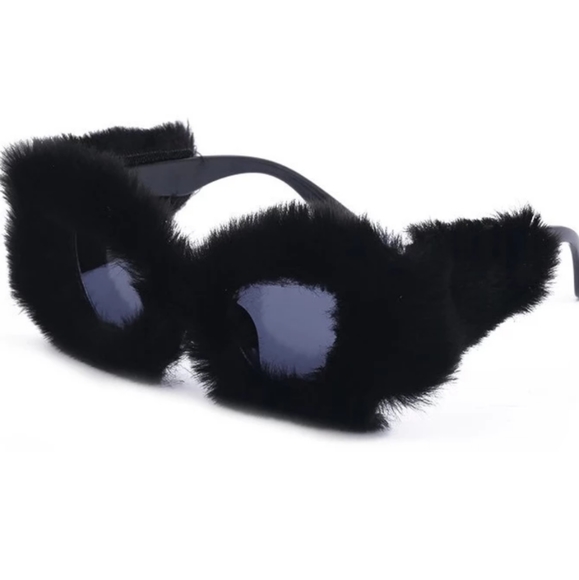 Sunglasses main image 4